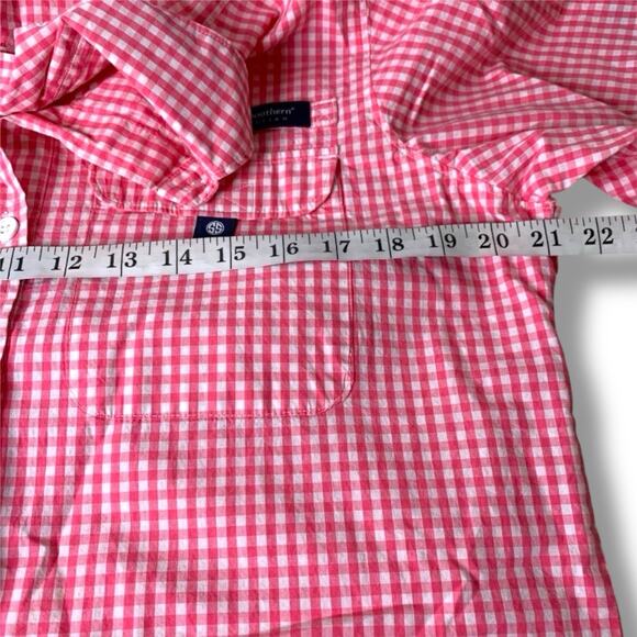 Simply Southern Fishing Shirt Top Size Small Pink Preppy Gingham Button Down - Picture 6 of 7